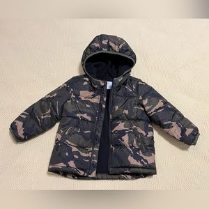 Toddler boys Camo jacket size 3T